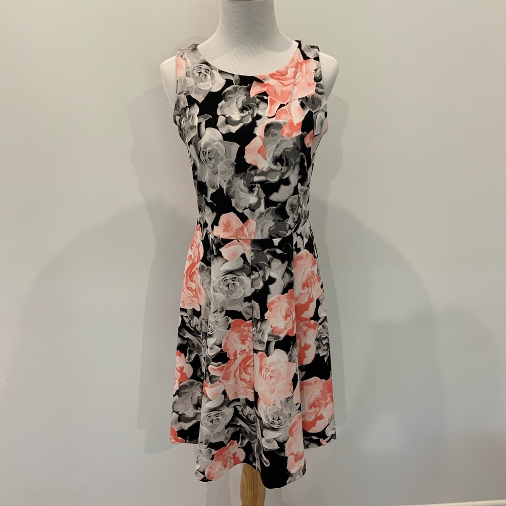 Alfani dress size small